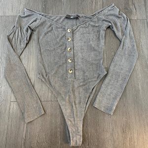 Gray Ribbed Long Sleeve Off The Shoulder Bodysuit